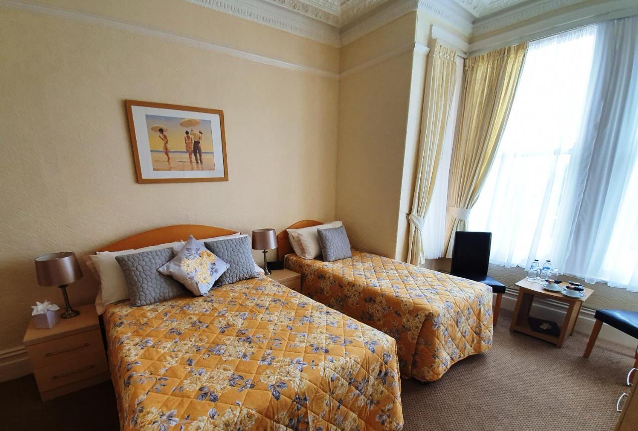 Cleve Court Hotel Paignton Chambre photo